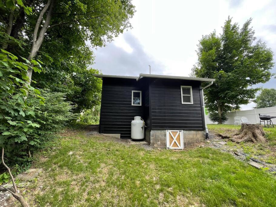 Campfire Cottage Fireplace, Fire Pit & No Chores! Kingston Esterno foto